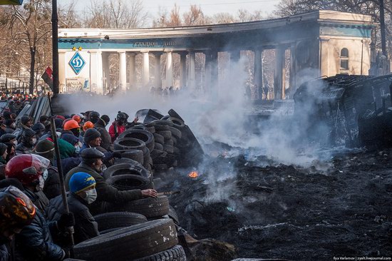 Confrontation in Kyiv, Ukraine, photo 13