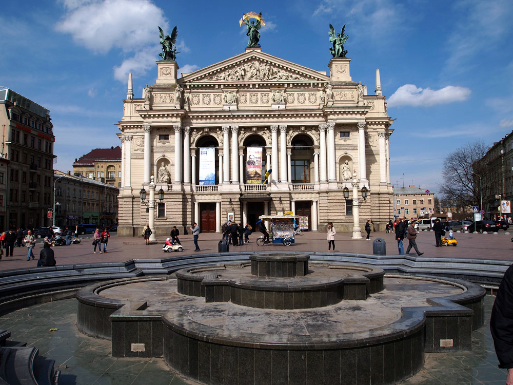 Architecture Of The Historic Center Of Lviv Ukraine Travel Blog