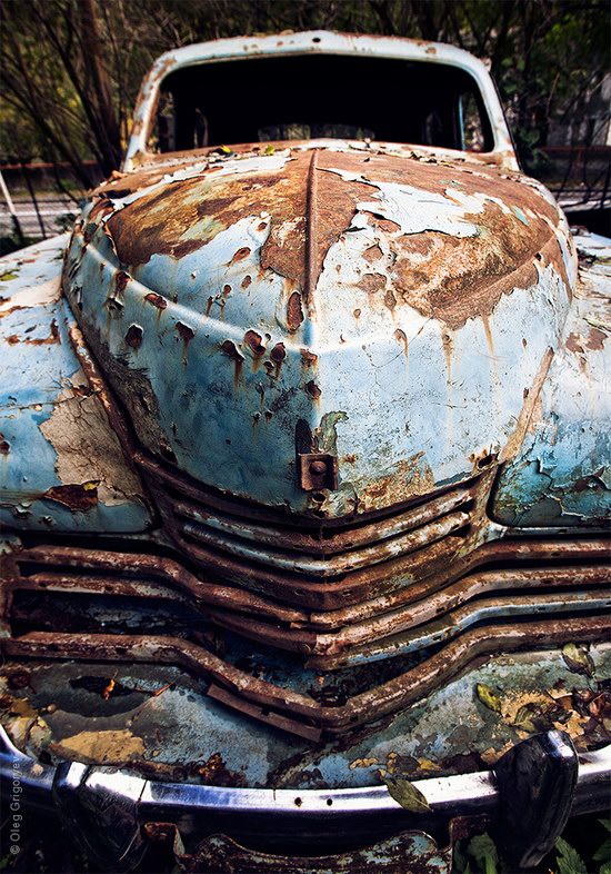 Abandoned vintage cars, Ukraine, photo 4