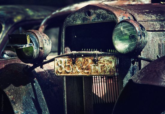 Abandoned vintage cars, Ukraine, photo 7