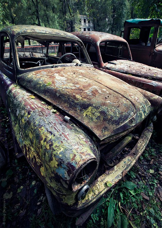 Abandoned vintage cars, Ukraine, photo 9