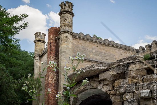 Abandoned Moorish palace near Odessa, Ukraine, photo 6