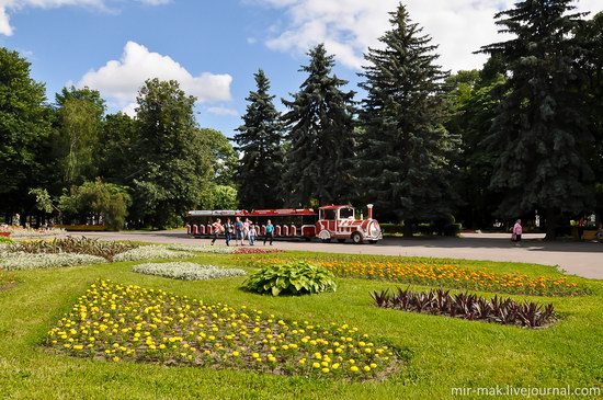 Walking the streets of beautiful Vinnitsa, Ukraine, photo 5