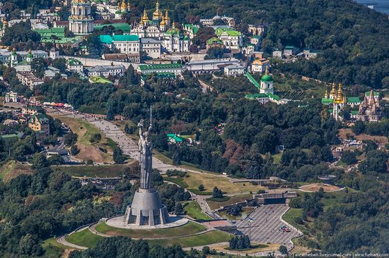 Bird's eye view of Kyiv, Ukraine, photo 11