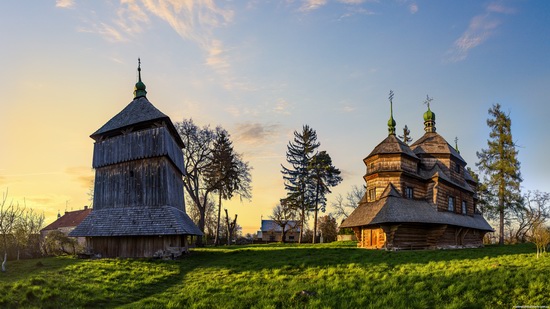 St. Michael church, Komarno, Ukraine, photo 3