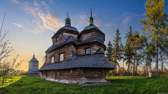 St. Michael church, Komarno, Ukraine, photo 5