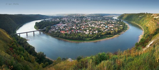 Zalishchyky resort town, Ternopil region, Ukraine, photo 1