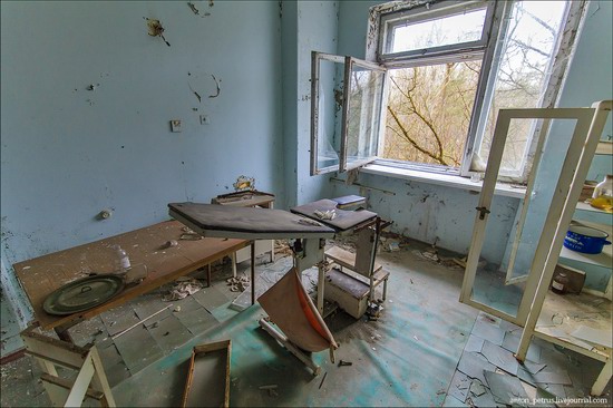 Chernobyl zone 29 years later, Ukraine, photo 6