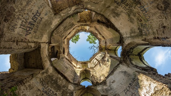 Chervonograd palace remains, Ternopil region, Ukraine, photo 13