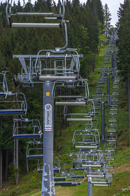 Spring in Bukovel ski resort, Ukraine, photo 14