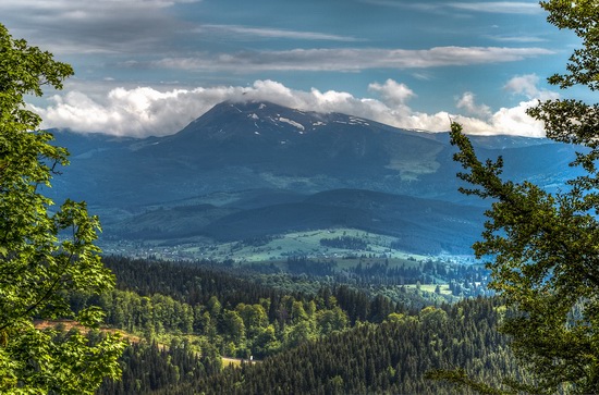 Spring in Bukovel ski resort, Ukraine, photo 25