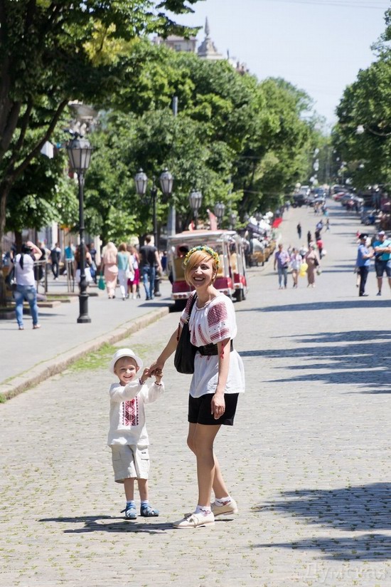 Marsh in national costumes, Odessa, Ukraine, photo 8