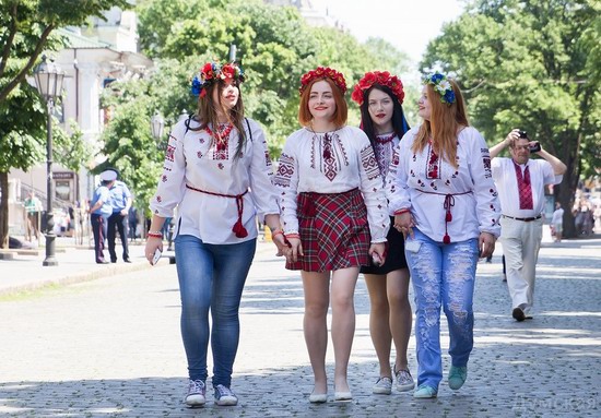 Marsh in national costumes, Odessa, Ukraine, photo 9