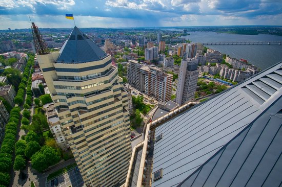 The tallest building in Dnepropetrovsk, Ukraine, photo 1