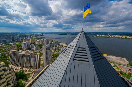 The tallest building in Dnepropetrovsk, Ukraine, photo 3