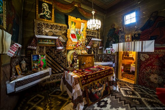 Church in Vorokhta, Ivano-Frankivsk region, Ukraine, photo 6