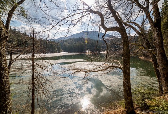 Lake Synevyr, the Carpathians, Ukraine, photo 5