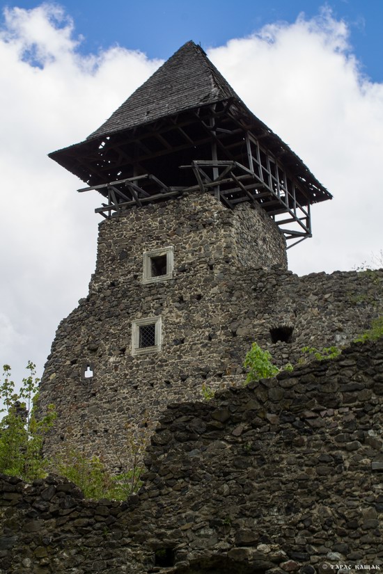 The ruins of Nevytsky Castle, Zakarpattia region, Ukraine, photo 11