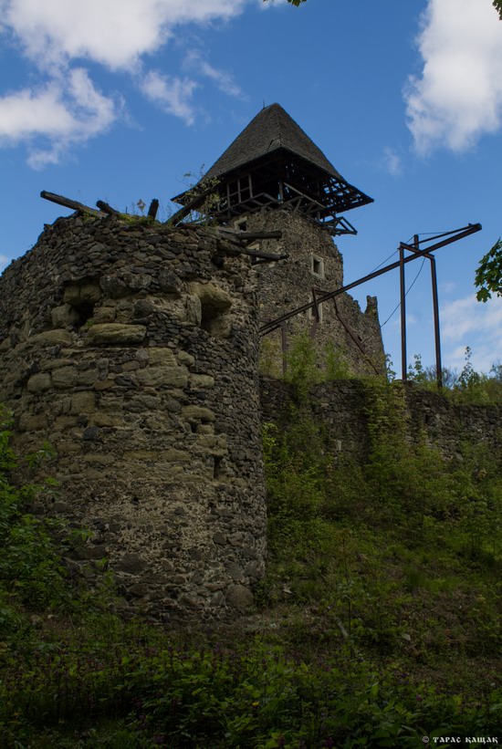 The ruins of Nevytsky Castle, Zakarpattia region, Ukraine, photo 8