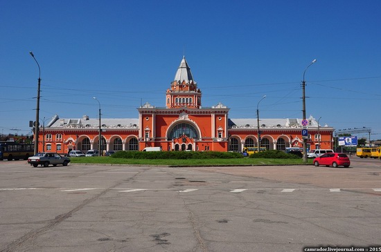 Chernihiv railway station, Ukraine, photo 2