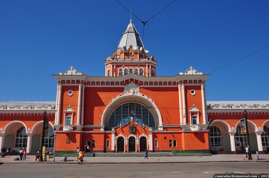 Chernihiv railway station, Ukraine, photo 3