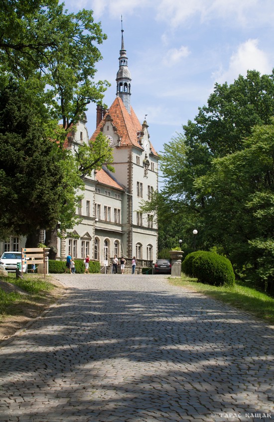 Schonborn Castle-Palace, Mukachevo, Zakarpattia, Ukraine, photo 3