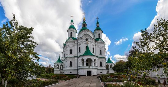 Cathedral of the Nativity of the Virgin in Kozelets, Chernihiv region, Ukraine, photo 1