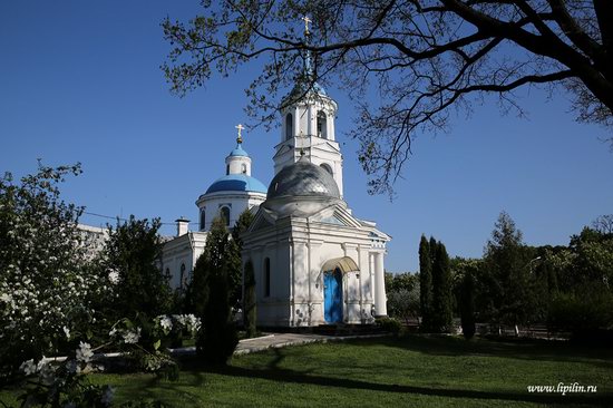 Walk through the streets of Sumy, Ukraine, photo 19