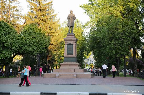 Walk through the streets of Sumy, Ukraine, photo 24