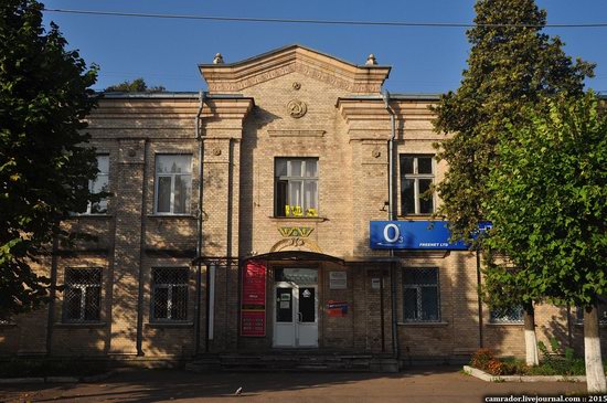 The monuments of Stalinist architecture in Zhitomir, Ukraine, photo 11