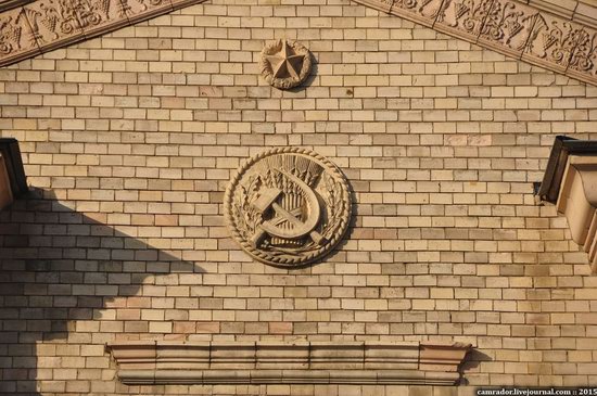 The monuments of Stalinist architecture in Zhitomir, Ukraine, photo 12