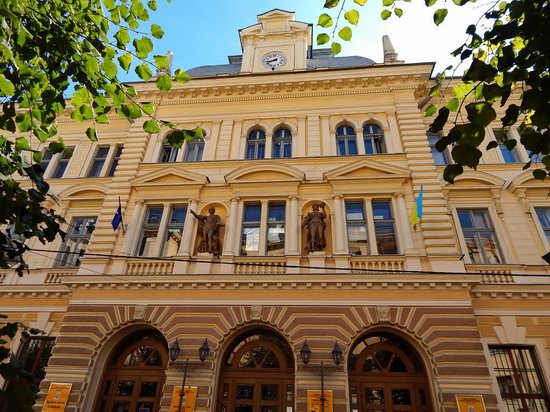 Chernivtsi city streets, Ukraine, photo 20