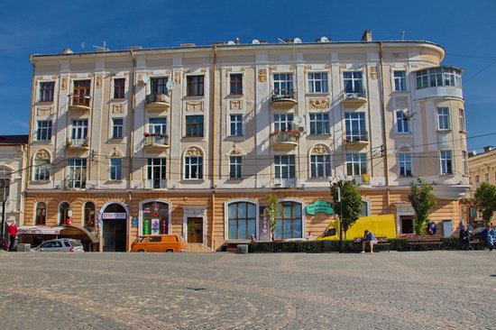 Chernivtsi city streets, Ukraine, photo 4