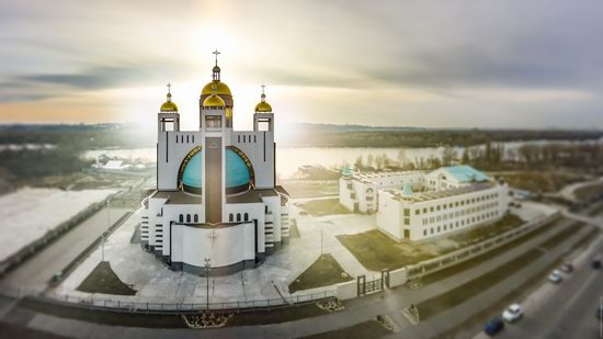 Patriarchal Cathedral of the Resurrection of Christ in Kyiv, Ukraine, photo 14