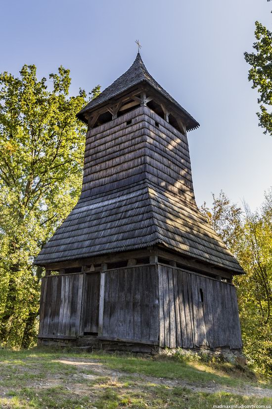 Gothic wooden church in Danilovo, Zakarpattia region, Ukraine, photo 5