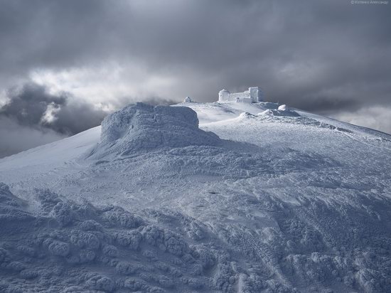 Snowy winter, Mount Pip Ivan, the Carpathians, Ukraine, photo 7