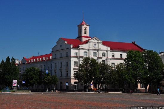 Sunny day in Chernihiv, Ukraine, photo 15