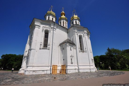 Sunny day in Chernihiv, Ukraine, photo 21