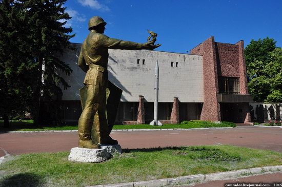 Sunny day in Chernihiv, Ukraine, photo 5