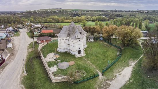 Holy Protection Fortress-Church, Sutkivtsi, Ukraine, photo 14