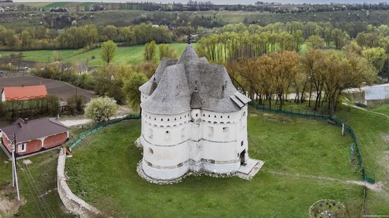 Holy Protection Fortress-Church, Sutkivtsi, Ukraine, photo 4