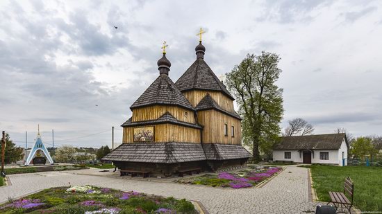 St John the Evangelist Church, Skoryky, Ukraine, photo 2