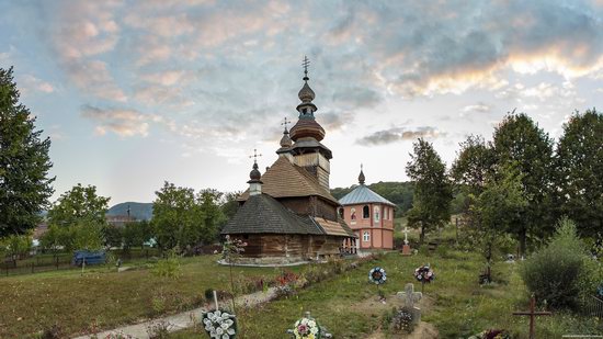 St. Michael Church, Svalyava, Zakarpattia, Ukraine, photo 1