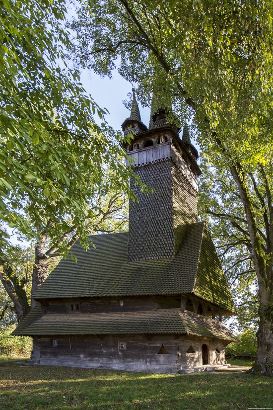 Archangel Michael Church, Krainykovo, Zakarpattia region, Ukraine, photo 3