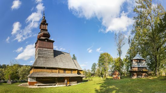 Church of the Nativity of the Virgin in Pylypets, Ukraine, photo 1