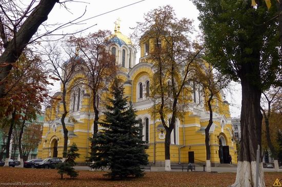 In the center of Kyiv, Ukraine, photo 24