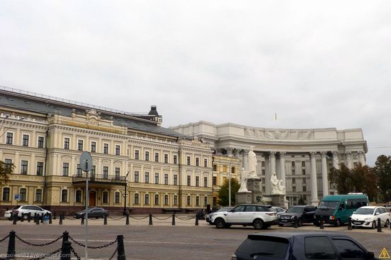 In the center of Kyiv, Ukraine, photo 5