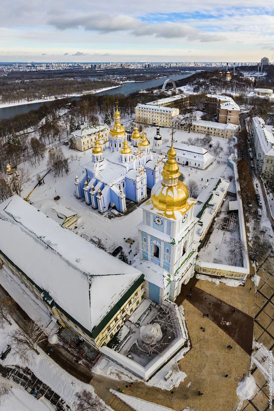 Winter in St. Michael Golden-Domed Monastery, Kyiv, Ukraine, photo 2