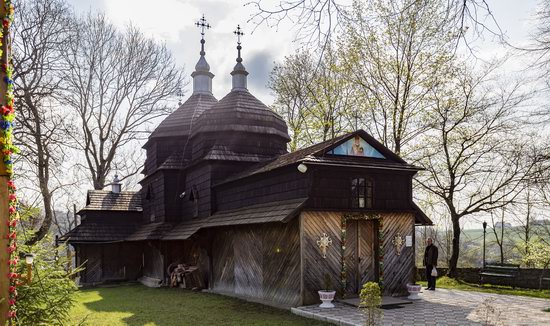 Wooden St. Nicholas Church, Sapohiv, Ukraine, photo 12