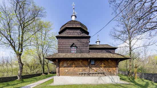 Wooden St. Nicholas Church, Sapohiv, Ukraine, photo 16